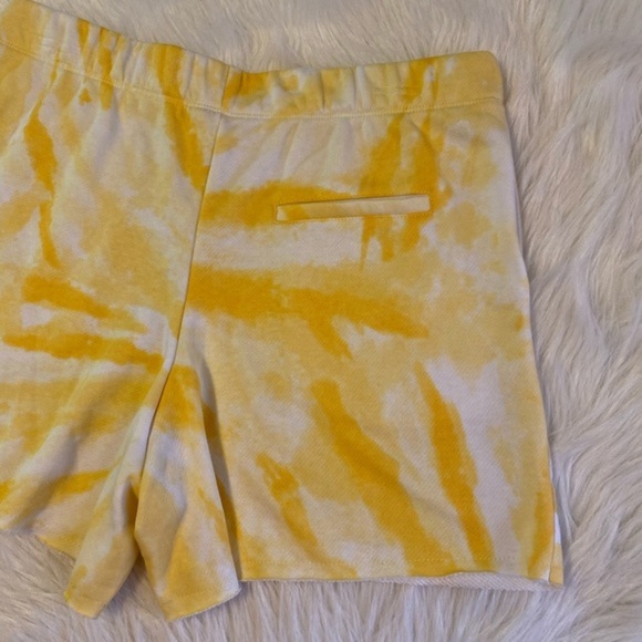Secret Treasures Pajama Shorts Womens Size Medium Yellow Tie Dye Pjs‎ - Picture 8 of 8